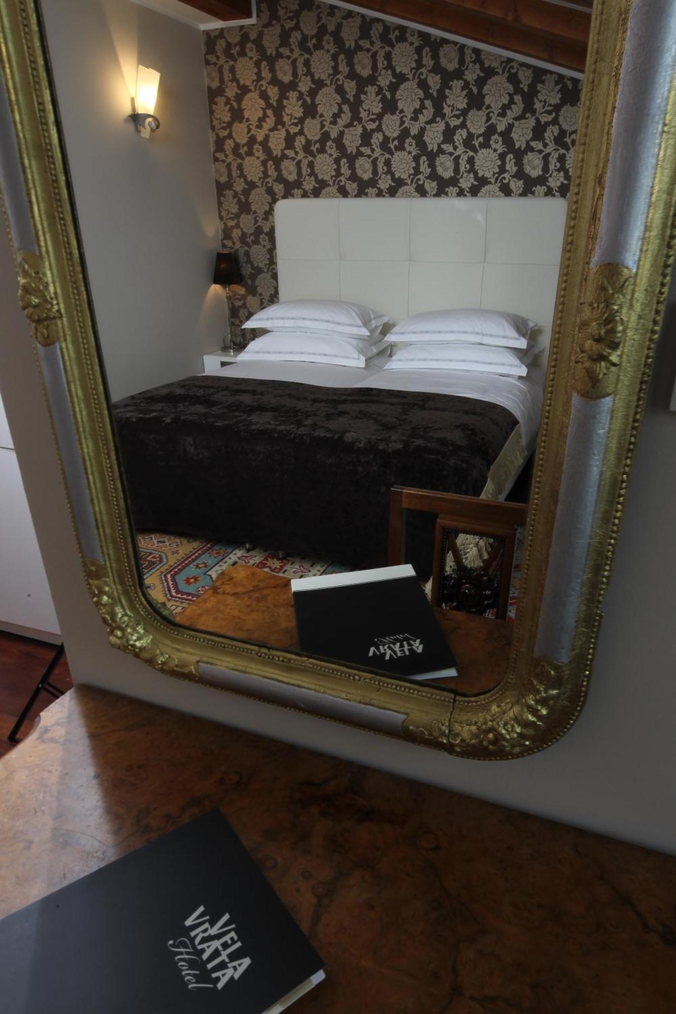 Boutique Hotel Vela Vrata Buzet Exteriör bild